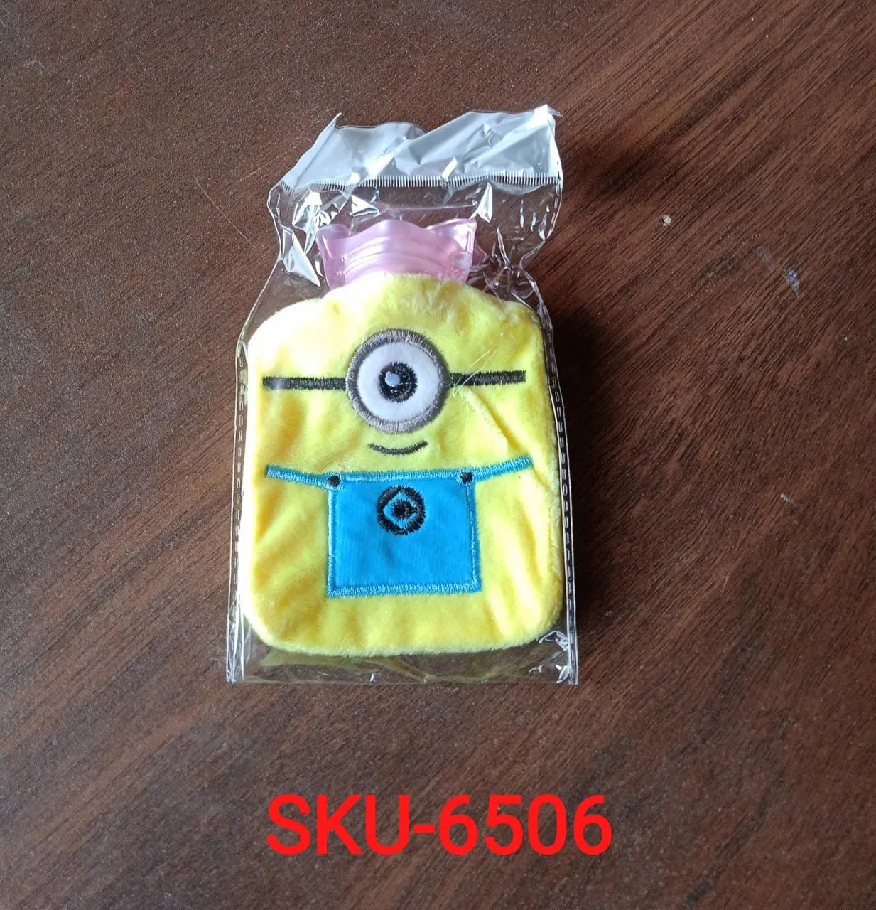 6506 Minions small Hot Water Bag with Cover for Pain Relief, Neck, Shoulder Pain and Hand, Feet Warmer, Menstrual Cramps.