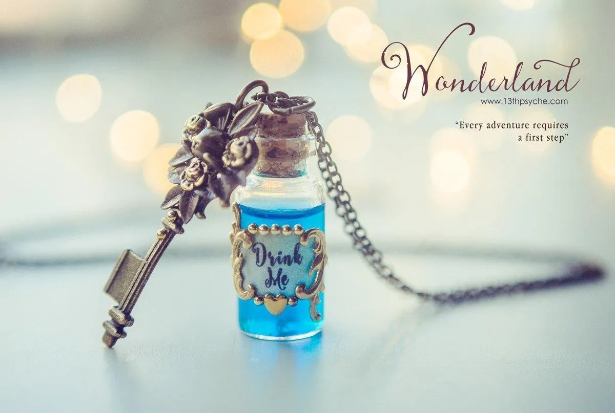 Alice in Wonderland "Drink me" potion bottle necklace