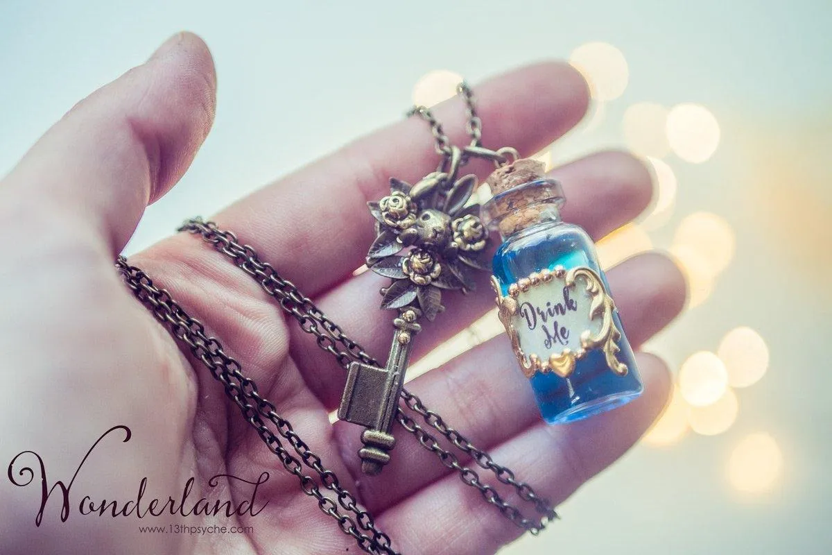 Alice in Wonderland "Drink me" potion bottle necklace