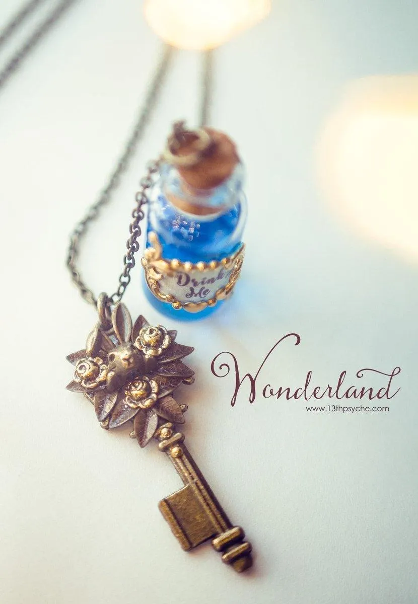 Alice in Wonderland "Drink me" potion bottle necklace