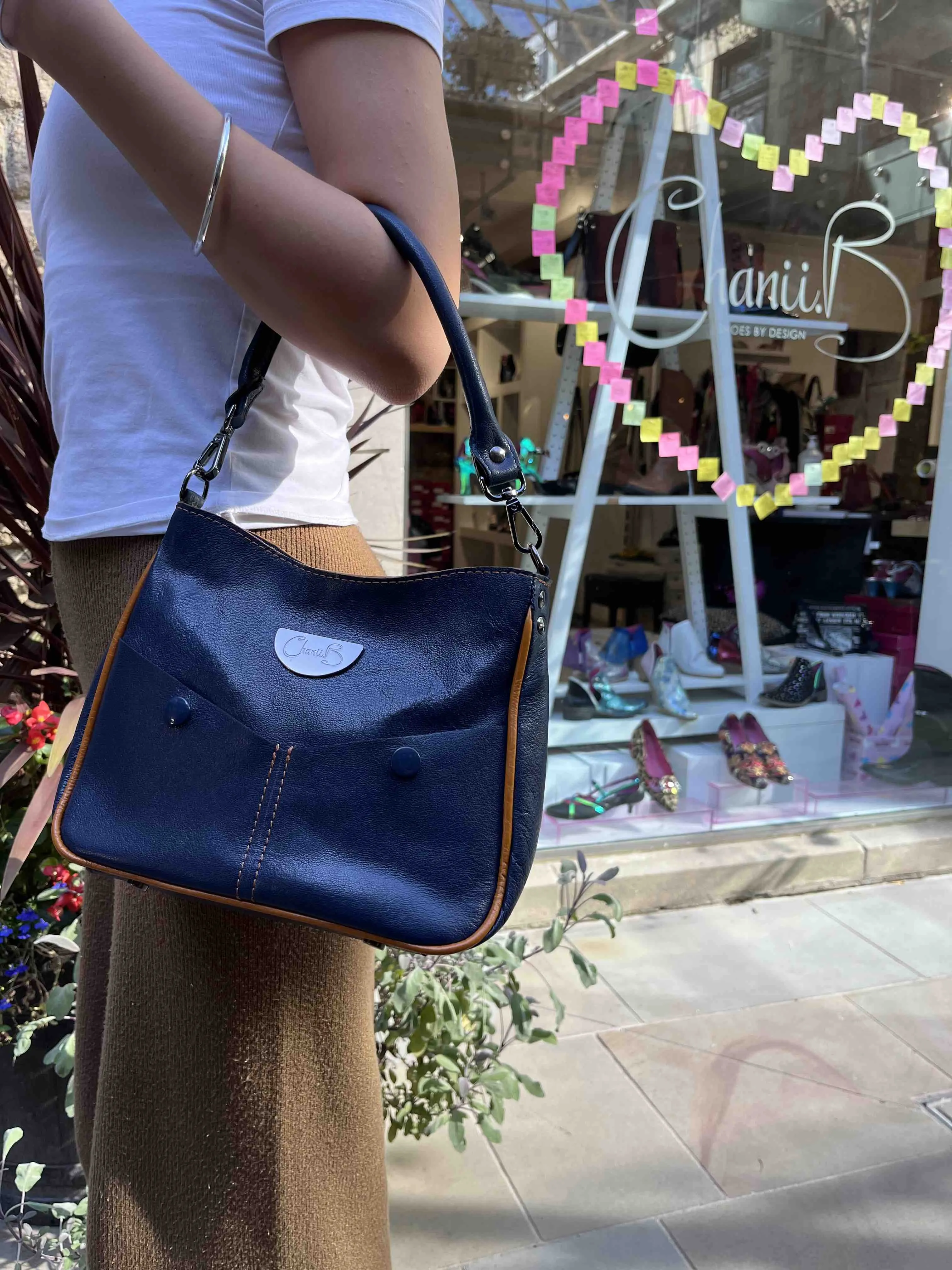 Bella -Navy-tan tumbled leather mini bag