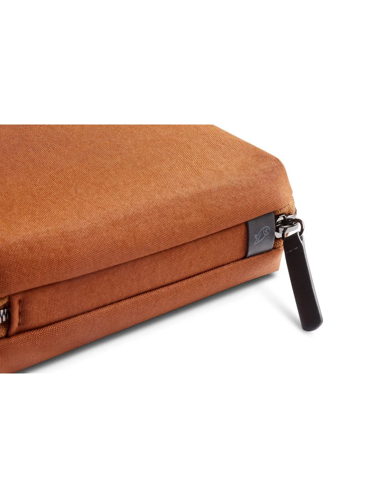 Bellroy Tech Kit Compact Bronze