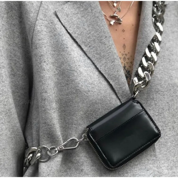 Chunky Chain Cross Body Bag