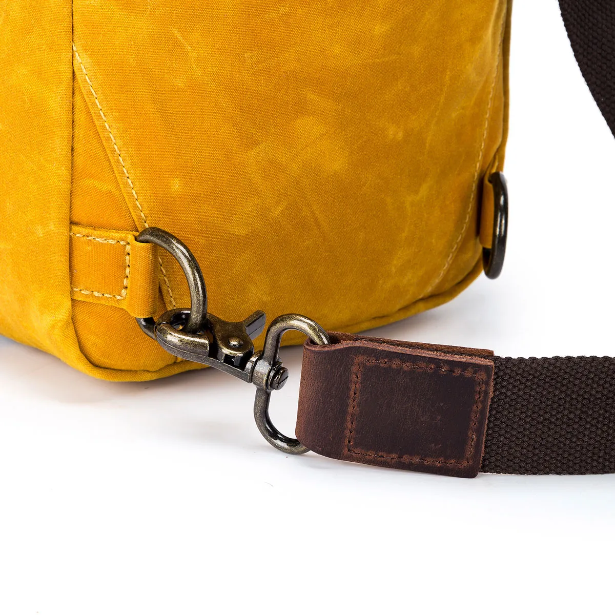 della Q Maker's Mini Messenger - Mustard