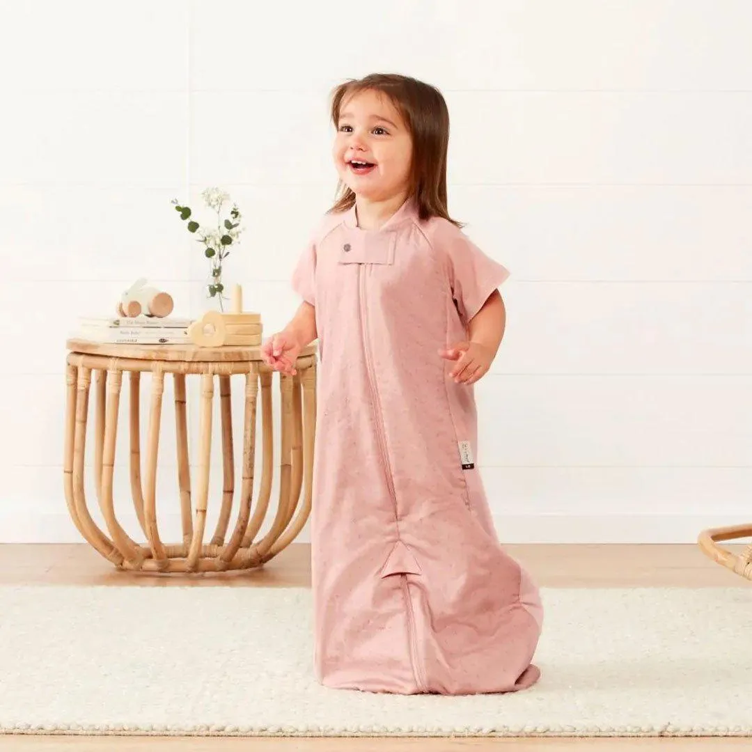 ergoPouch Organic All Year Short Sleeved 2 in 1 Sleeping Suit Bag - Berries - 1.0 TOG