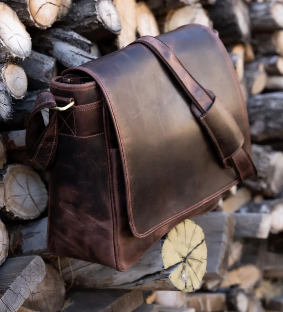 MEN'S *KODIAK LEATHER KASILOF MESSENGER BAG