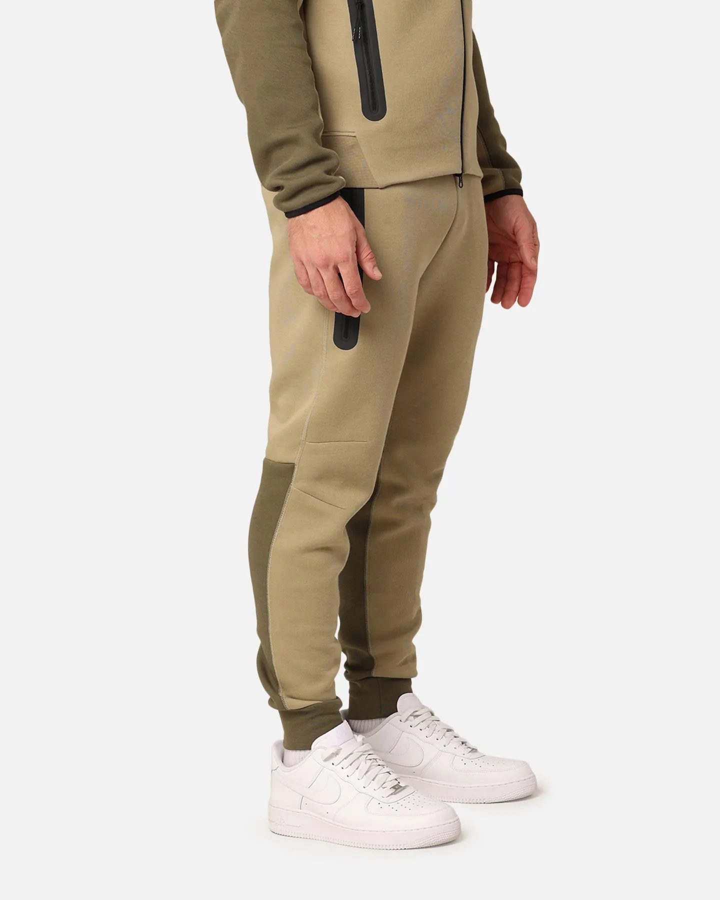 Nike Sportswear Tech Fleece Joggers Neutral Olive